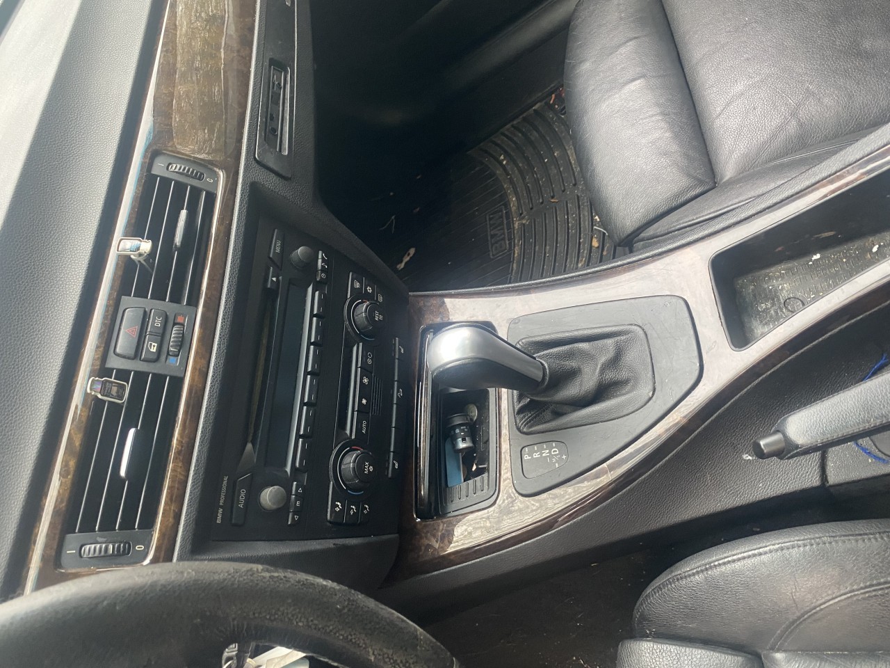 https://f005.backblazeb2.com/file/img-partshotlines-com/Inventory/NE56/Vehicle/1849_08.jpg