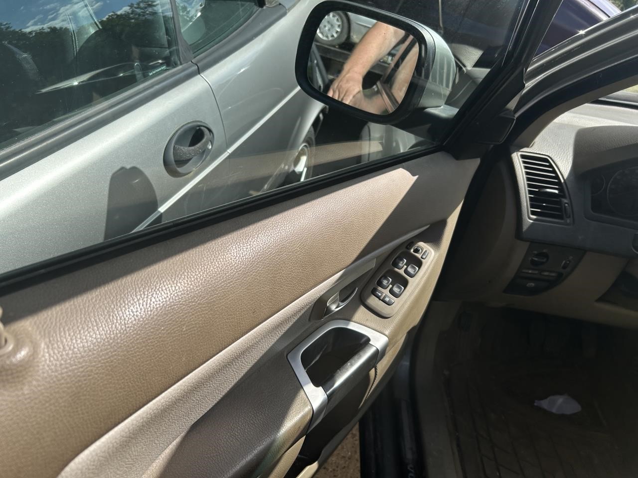 https://f005.backblazeb2.com/file/img-partshotlines-com/Inventory/NE56/Vehicle/1875_08.jpg