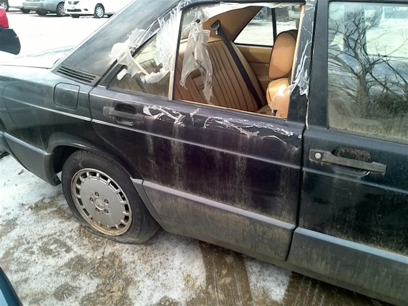 https://f005.backblazeb2.com/file/img-partshotlines-com/Inventory/NE56/Vehicle/868_09.jpg