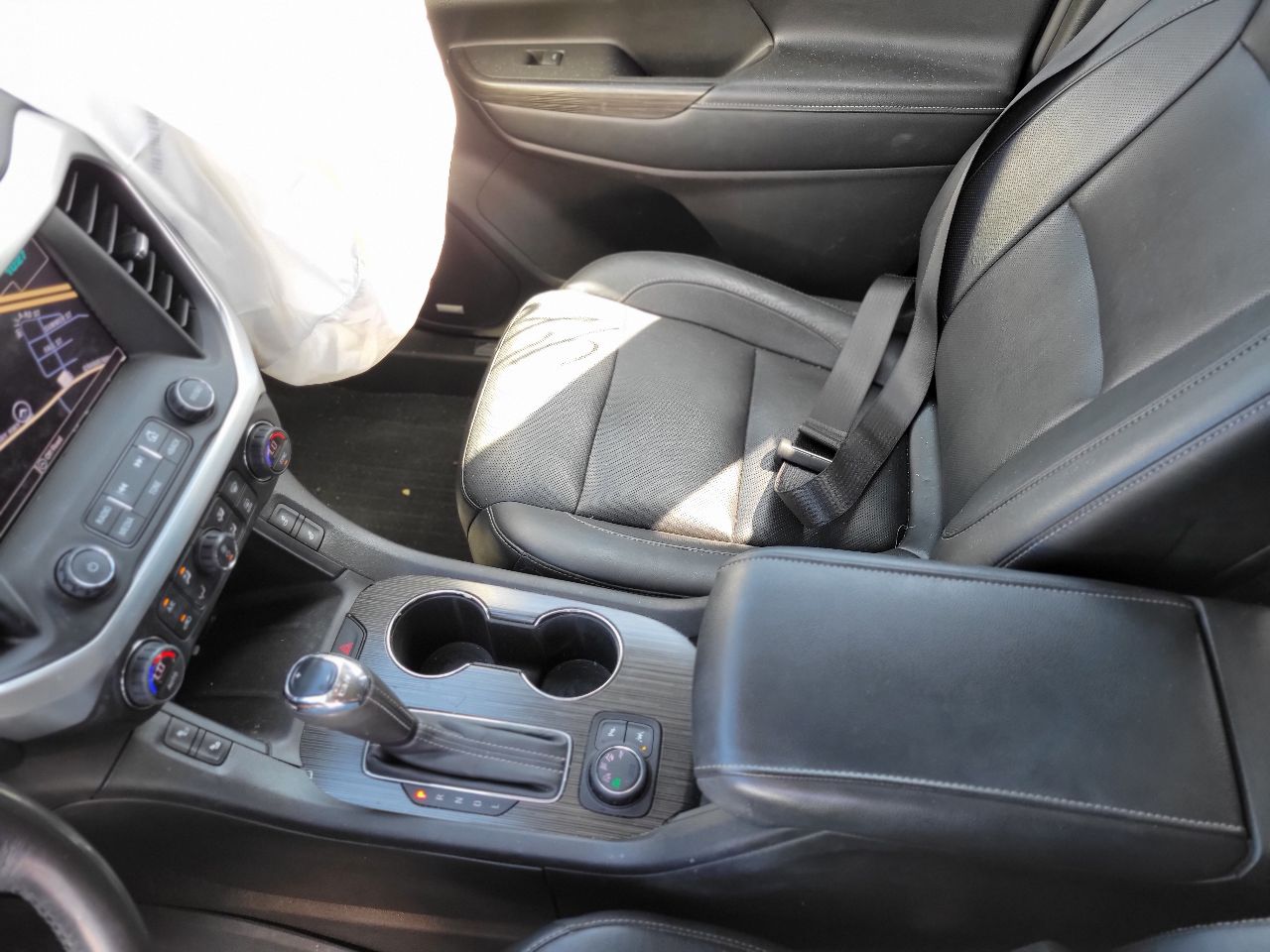 https://f005.backblazeb2.com/file/img-partshotlines-com/Inventory/NE7/Vehicle/101001_01.jpg