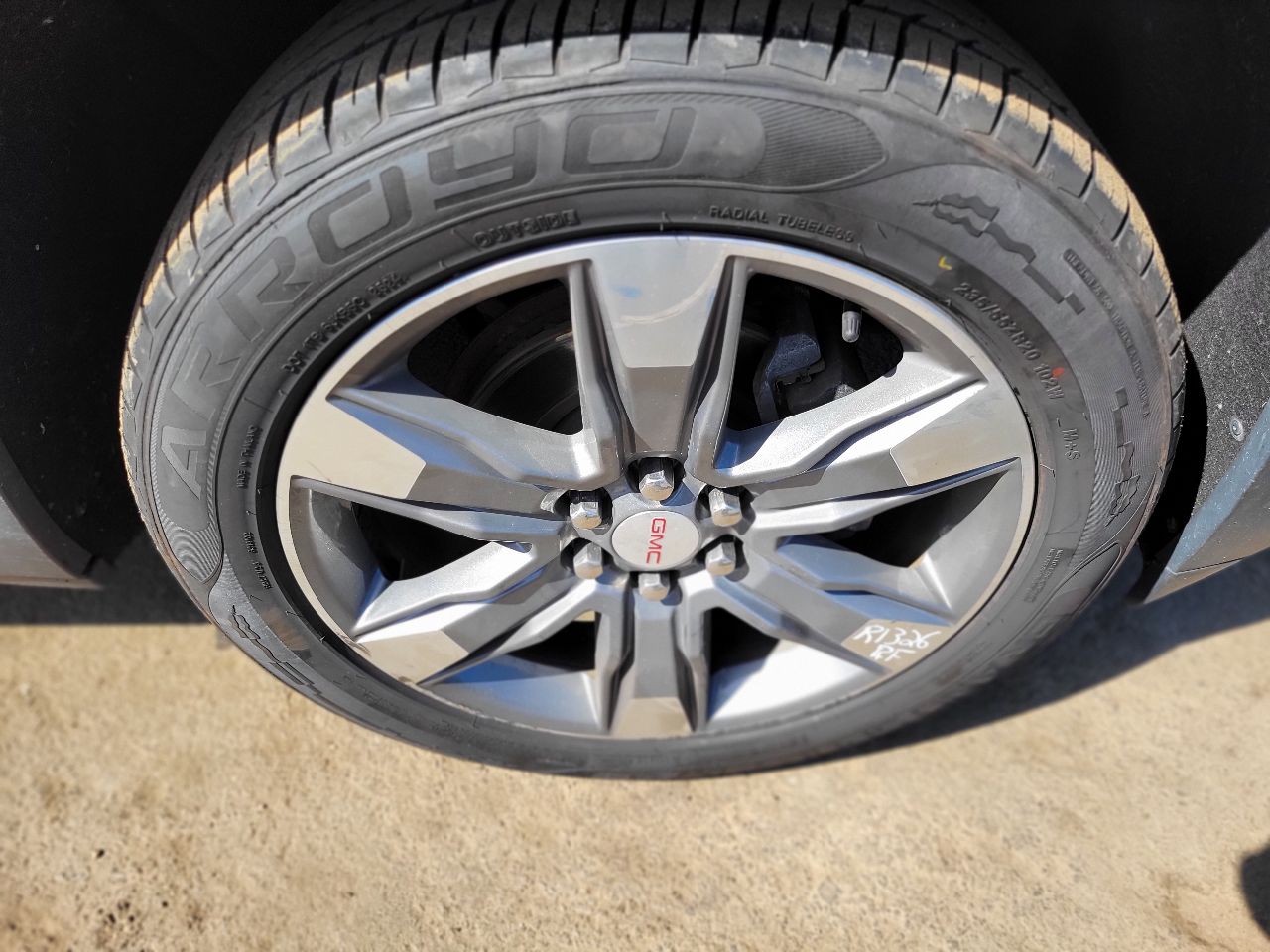 https://f005.backblazeb2.com/file/img-partshotlines-com/Inventory/NE7/Vehicle/101001_06.jpg