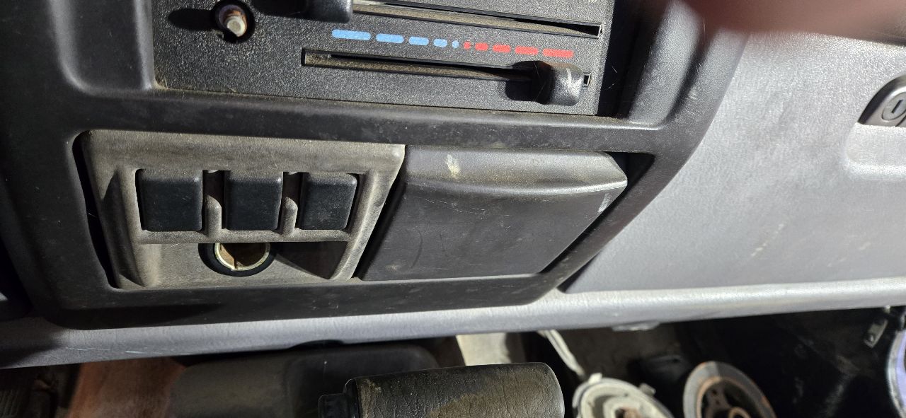 https://f005.backblazeb2.com/file/img-partshotlines-com/Inventory/NE7/Vehicle/101988_02.jpg