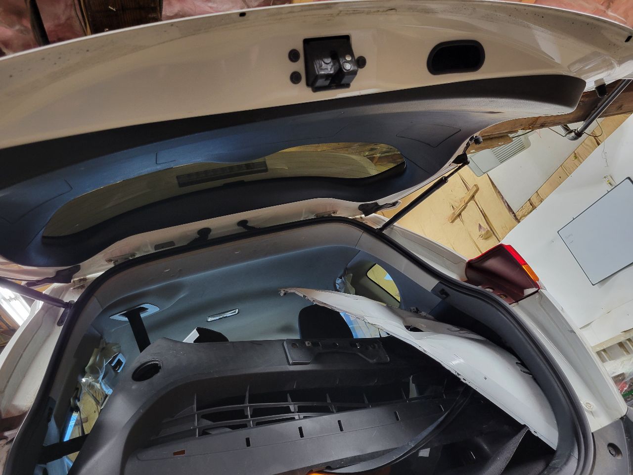 https://f005.backblazeb2.com/file/img-partshotlines-com/Inventory/NE7/Vehicle/102200_03.jpg