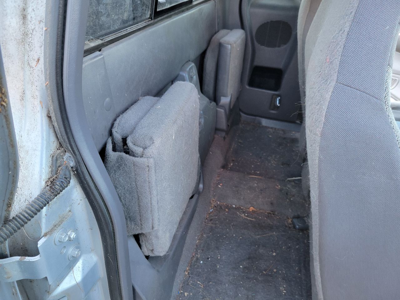 https://f005.backblazeb2.com/file/img-partshotlines-com/Inventory/NE7/Vehicle/102783_01.jpg