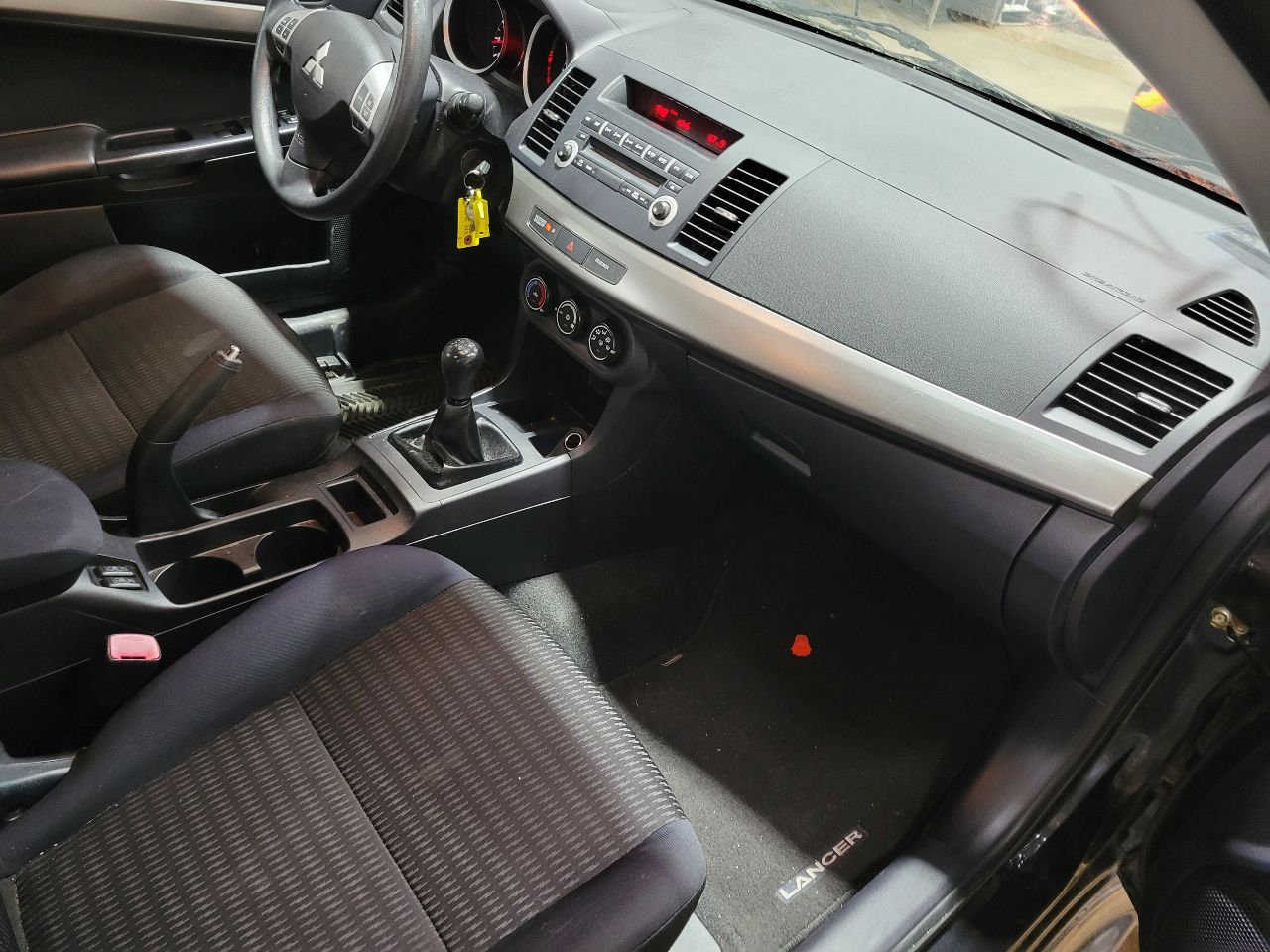 https://f005.backblazeb2.com/file/img-partshotlines-com/Inventory/NE7/Vehicle/102991_03.jpg