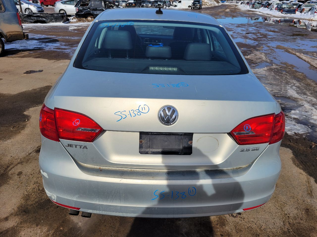 https://f005.backblazeb2.com/file/img-partshotlines-com/Inventory/NE7/Vehicle/103143_04.jpg