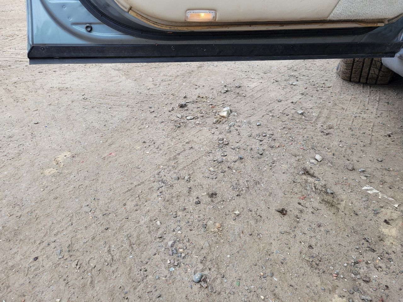 https://f005.backblazeb2.com/file/img-partshotlines-com/Inventory/NE7/Vehicle/103273_05.jpg