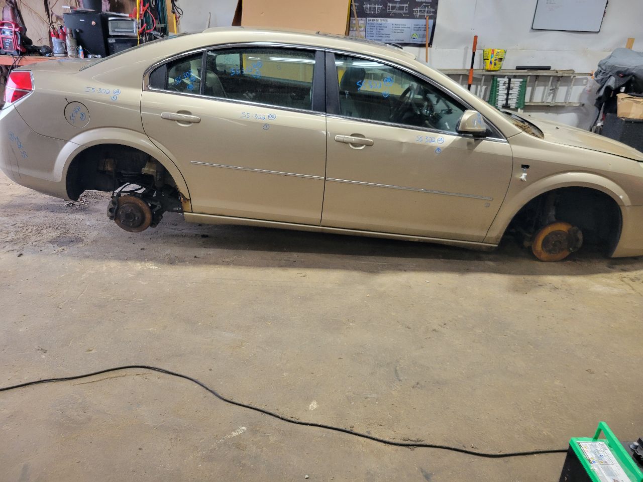 https://f005.backblazeb2.com/file/img-partshotlines-com/Inventory/NE7/Vehicle/103720_02.jpg