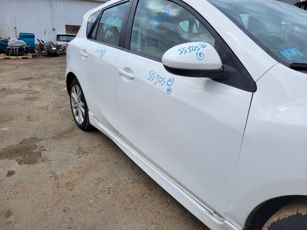 https://f005.backblazeb2.com/file/img-partshotlines-com/Inventory/NE7/Vehicle/103735_06.jpg