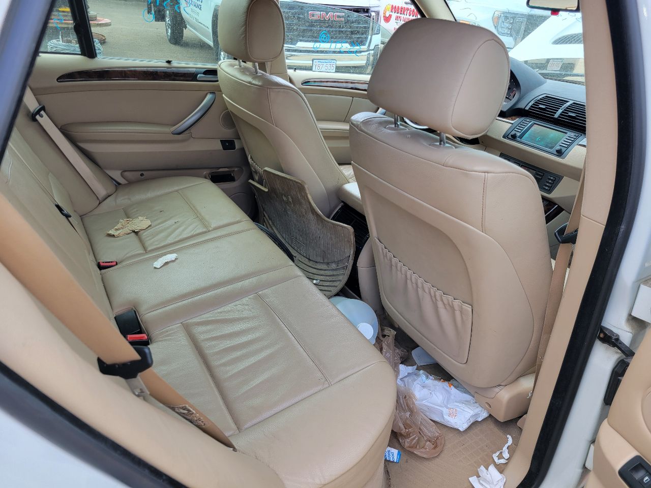 https://f005.backblazeb2.com/file/img-partshotlines-com/Inventory/NE7/Vehicle/103925_04.jpg