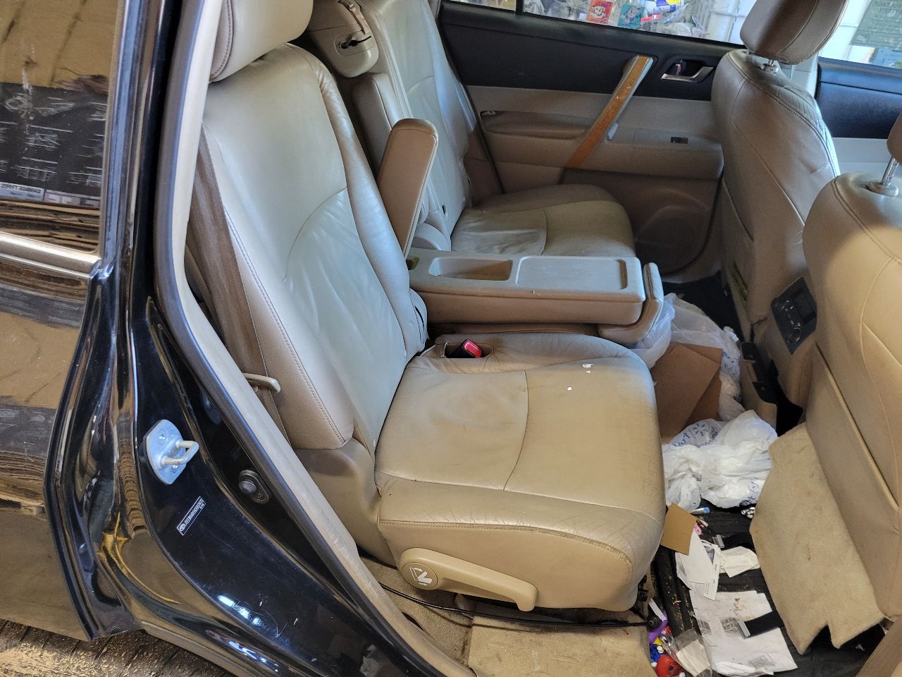 https://f005.backblazeb2.com/file/img-partshotlines-com/Inventory/NE7/Vehicle/103964_02.jpg