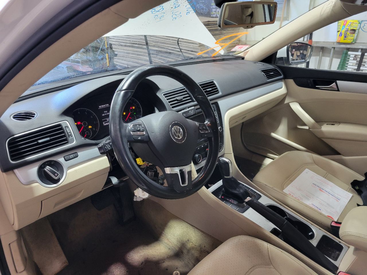 https://f005.backblazeb2.com/file/img-partshotlines-com/Inventory/NE7/Vehicle/104054_03.jpg
