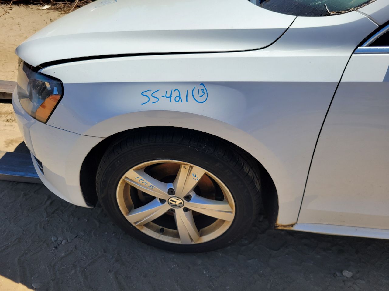https://f005.backblazeb2.com/file/img-partshotlines-com/Inventory/NE7/Vehicle/104054_04.jpg