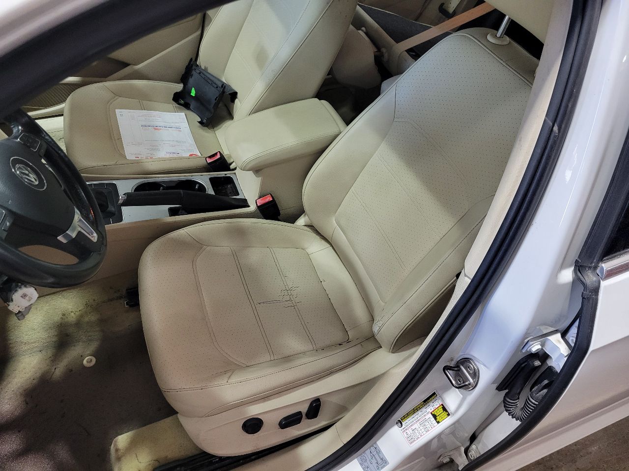 https://f005.backblazeb2.com/file/img-partshotlines-com/Inventory/NE7/Vehicle/104054_06.jpg