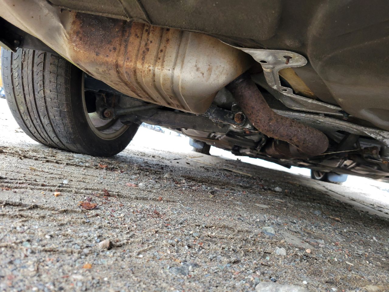 https://f005.backblazeb2.com/file/img-partshotlines-com/Inventory/NE7/Vehicle/104468_01.jpg