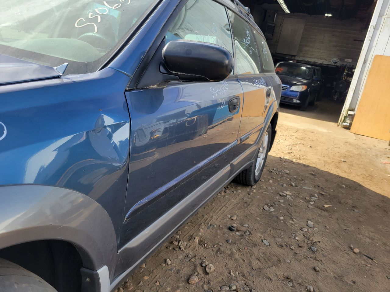 https://f005.backblazeb2.com/file/img-partshotlines-com/Inventory/NE7/Vehicle/104825_02.jpg