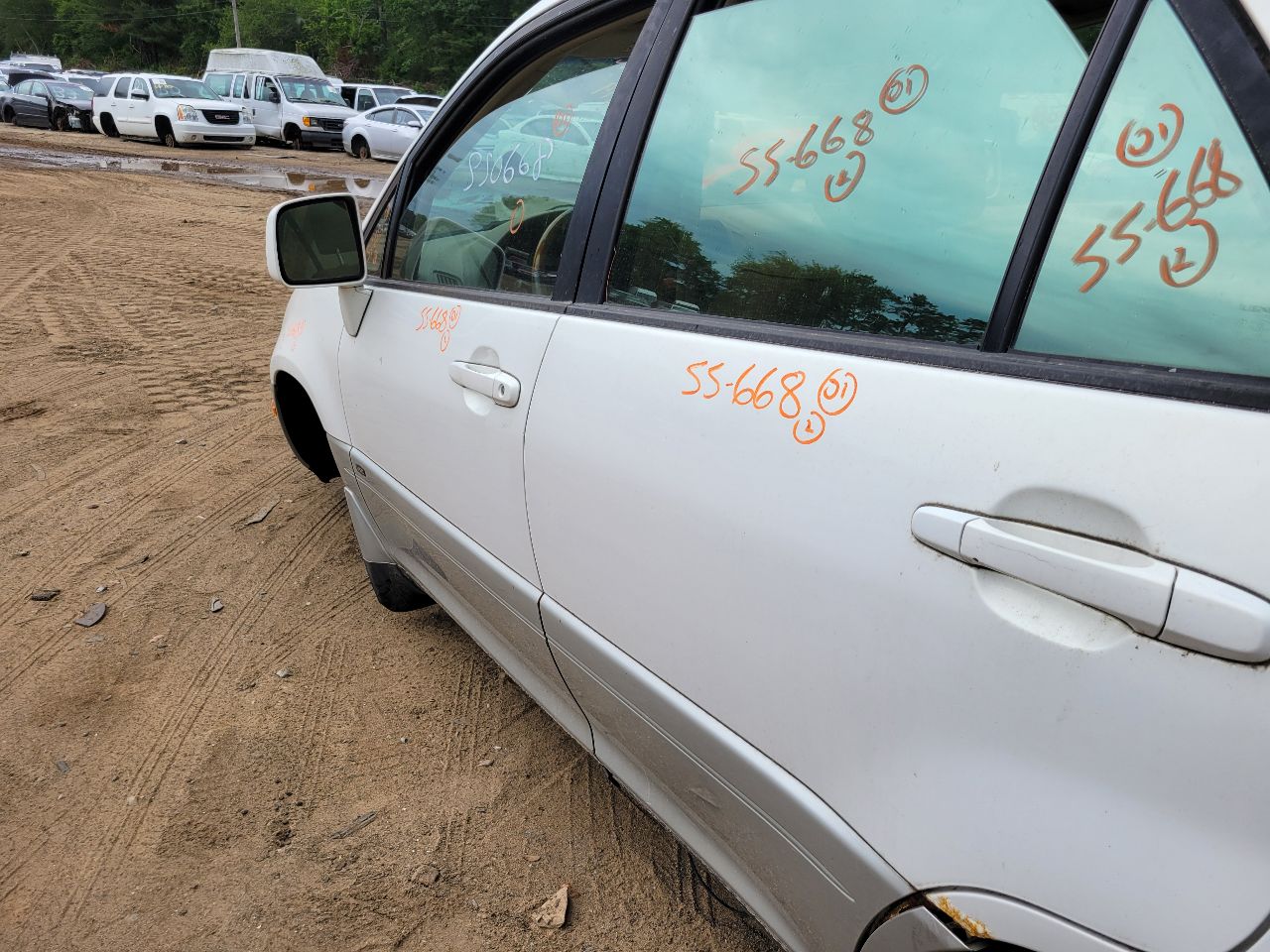 https://f005.backblazeb2.com/file/img-partshotlines-com/Inventory/NE7/Vehicle/104965_04.jpg