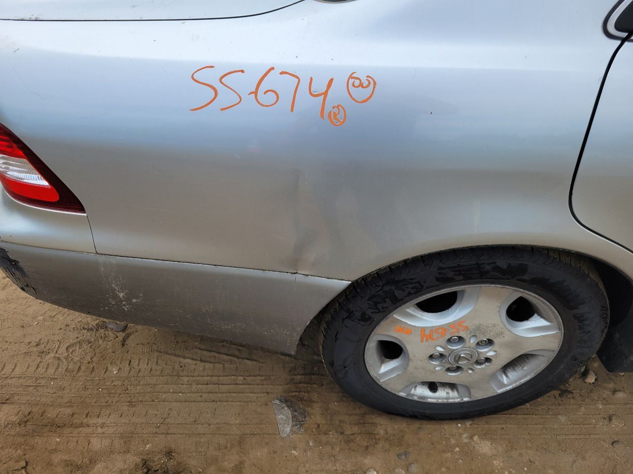 https://f005.backblazeb2.com/file/img-partshotlines-com/Inventory/NE7/Vehicle/105042_04.jpg