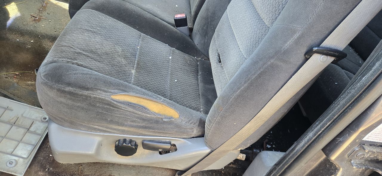 https://f005.backblazeb2.com/file/img-partshotlines-com/Inventory/NE7/Vehicle/105205_05.jpg