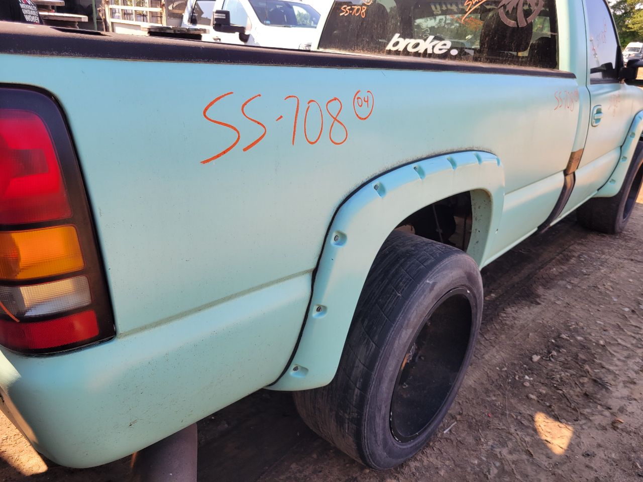 https://f005.backblazeb2.com/file/img-partshotlines-com/Inventory/NE7/Vehicle/105237_03.jpg