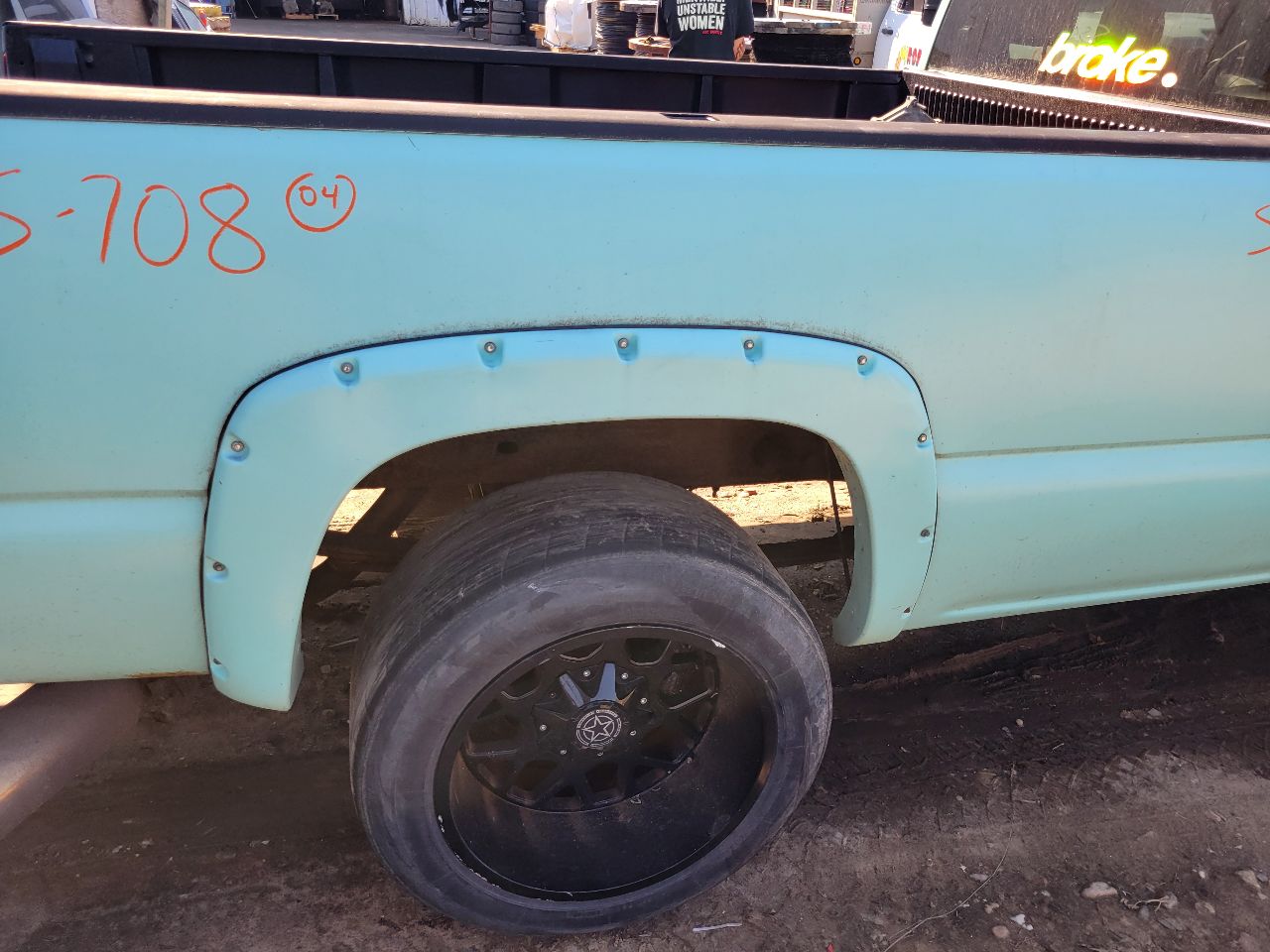 https://f005.backblazeb2.com/file/img-partshotlines-com/Inventory/NE7/Vehicle/105237_04.jpg