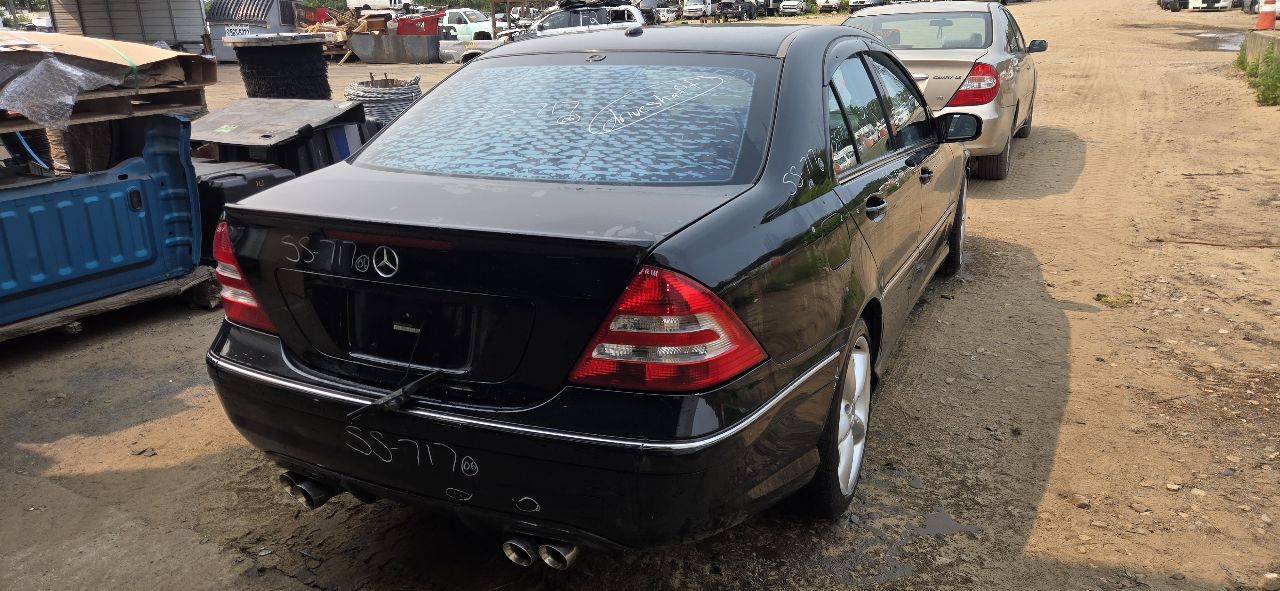 https://f005.backblazeb2.com/file/img-partshotlines-com/Inventory/NE7/Vehicle/105333_06.jpg