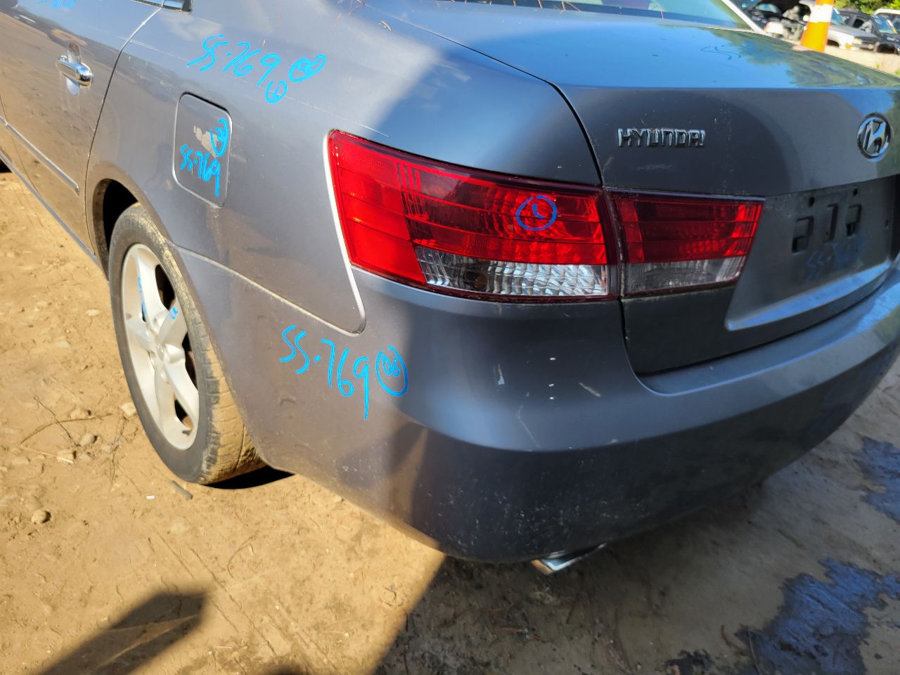 https://f005.backblazeb2.com/file/img-partshotlines-com/Inventory/NE7/Vehicle/105549_05.jpg