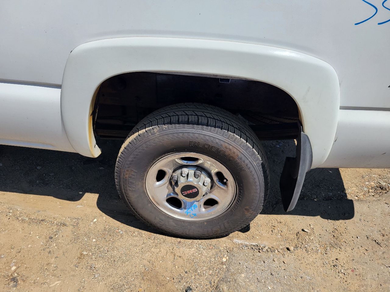 https://f005.backblazeb2.com/file/img-partshotlines-com/Inventory/NE7/Vehicle/105556_06.jpg