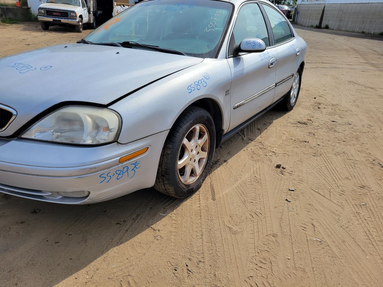 https://f005.backblazeb2.com/file/img-partshotlines-com/Inventory/NE7/Vehicle/106100_02.jpg
