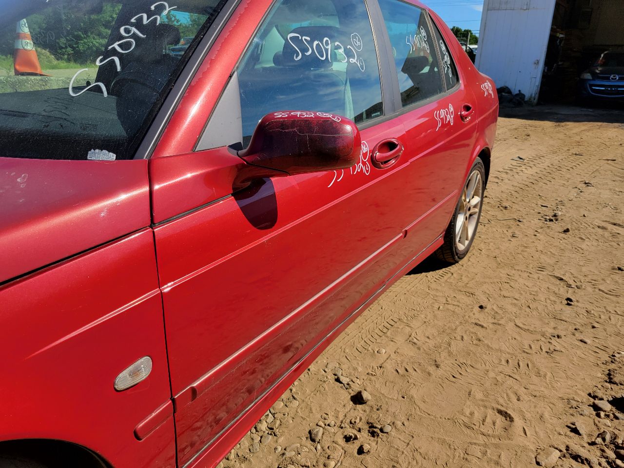 https://f005.backblazeb2.com/file/img-partshotlines-com/Inventory/NE7/Vehicle/106257_05.jpg