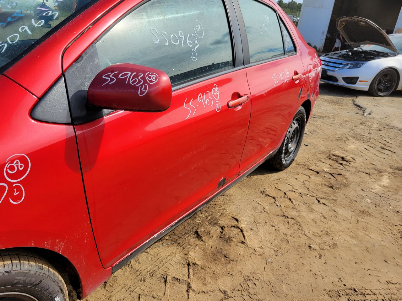 https://f005.backblazeb2.com/file/img-partshotlines-com/Inventory/NE7/Vehicle/106405_04.jpg