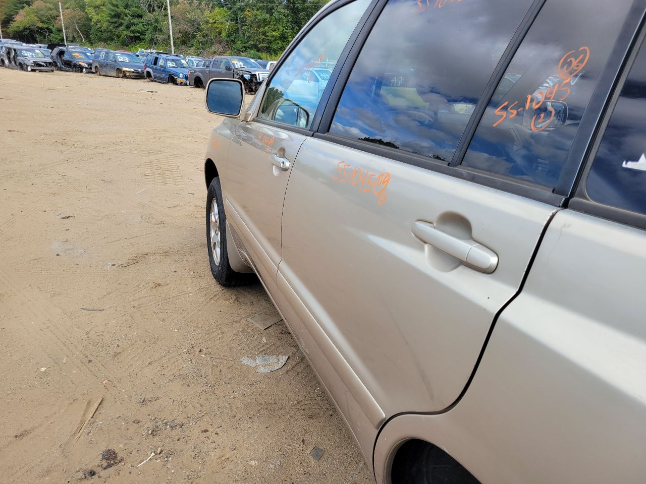 https://f005.backblazeb2.com/file/img-partshotlines-com/Inventory/NE7/Vehicle/106821_06.jpg