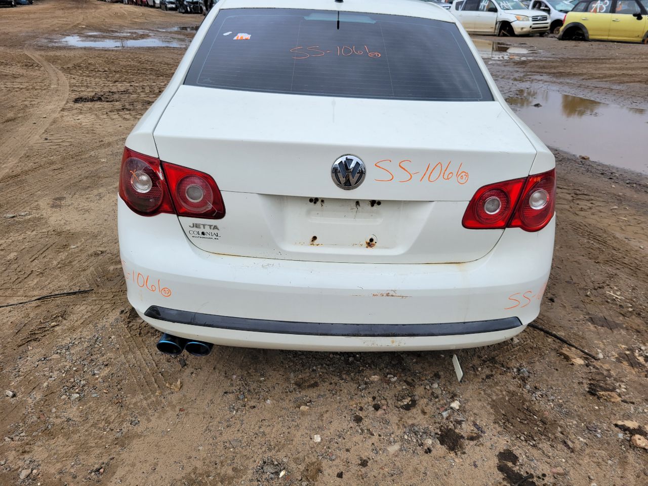 https://f005.backblazeb2.com/file/img-partshotlines-com/Inventory/NE7/Vehicle/106904_05.jpg