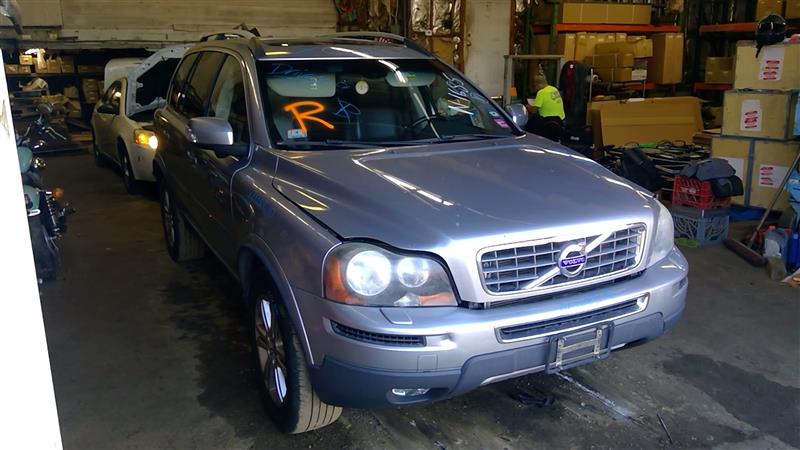 https://f005.backblazeb2.com/file/img-partshotlines-com/Inventory/NE7/Vehicle/89298_34.jpg