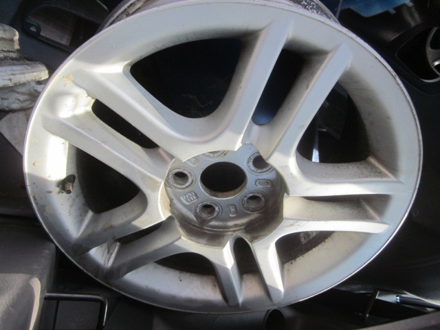 https://f005.backblazeb2.com/file/img-partshotlines-com/Inventory/NE71/Vehicle/10783_07.jpg