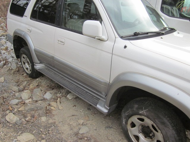 https://f005.backblazeb2.com/file/img-partshotlines-com/Inventory/NE71/Vehicle/10838_05.jpg