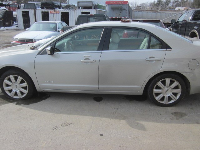 https://f005.backblazeb2.com/file/img-partshotlines-com/Inventory/NE71/Vehicle/10966_03.jpg