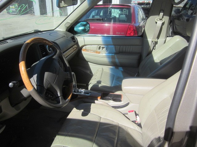 https://f005.backblazeb2.com/file/img-partshotlines-com/Inventory/NE71/Vehicle/10994_06.jpg