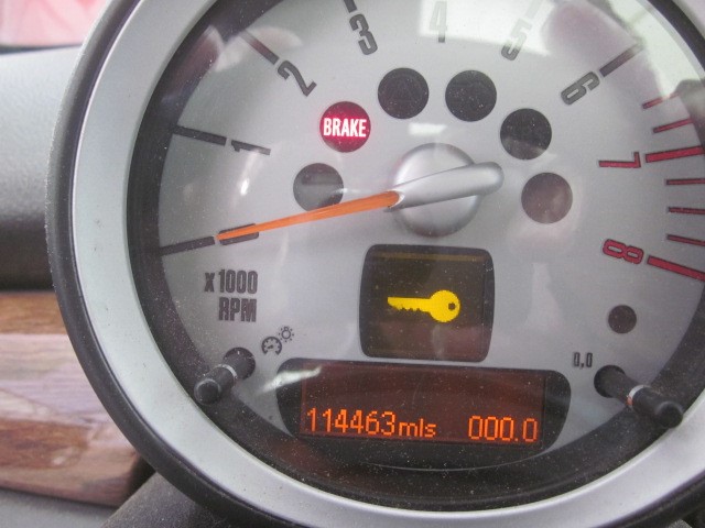 https://f005.backblazeb2.com/file/img-partshotlines-com/Inventory/NE71/Vehicle/11304_07.jpg