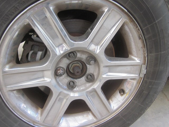 https://f005.backblazeb2.com/file/img-partshotlines-com/Inventory/NE71/Vehicle/11354_13.jpg