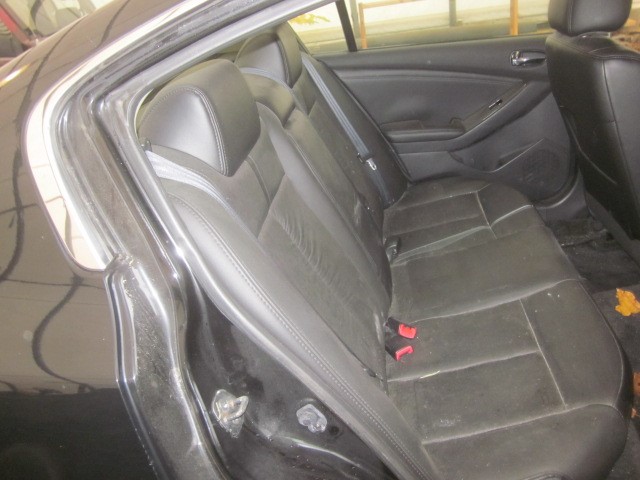 https://f005.backblazeb2.com/file/img-partshotlines-com/Inventory/NE71/Vehicle/11433_11.jpg