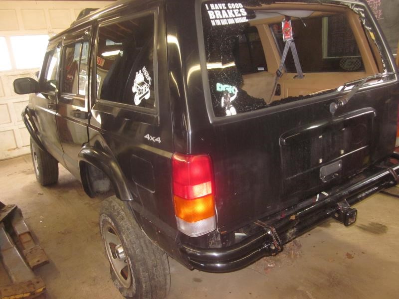 https://f005.backblazeb2.com/file/img-partshotlines-com/Inventory/NE71/Vehicle/11693_04.jpg
