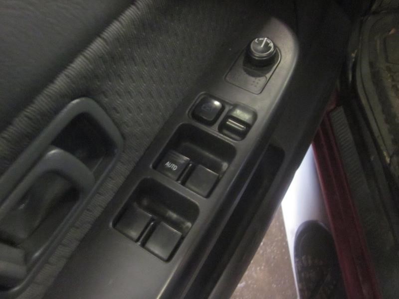 https://f005.backblazeb2.com/file/img-partshotlines-com/Inventory/NE71/Vehicle/11743_13.jpg