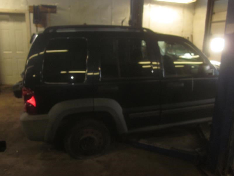 https://f005.backblazeb2.com/file/img-partshotlines-com/Inventory/NE71/Vehicle/12115_13.jpg