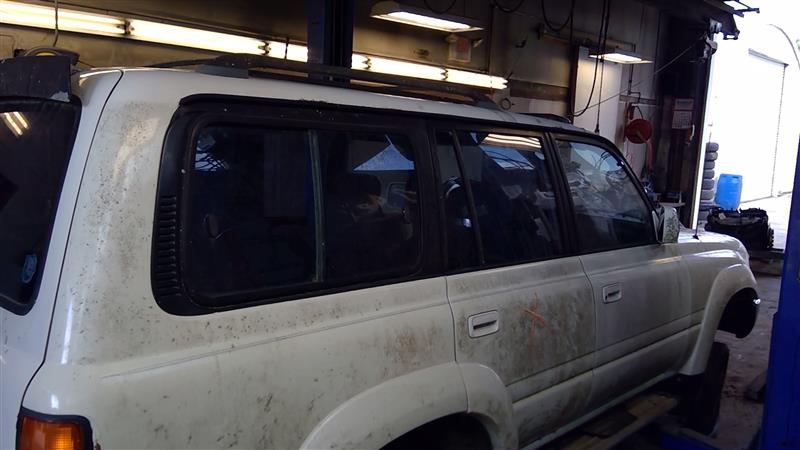 https://f005.backblazeb2.com/file/img-partshotlines-com/Inventory/NE71/Vehicle/12607_03.jpg
