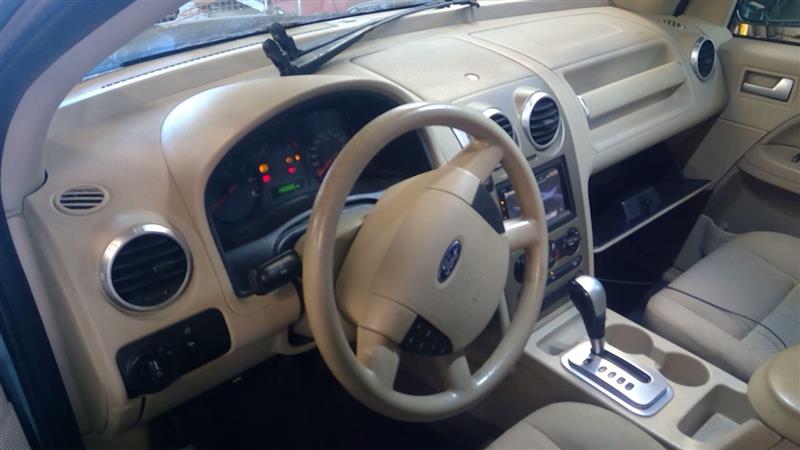 https://f005.backblazeb2.com/file/img-partshotlines-com/Inventory/NE71/Vehicle/12883_06.jpg
