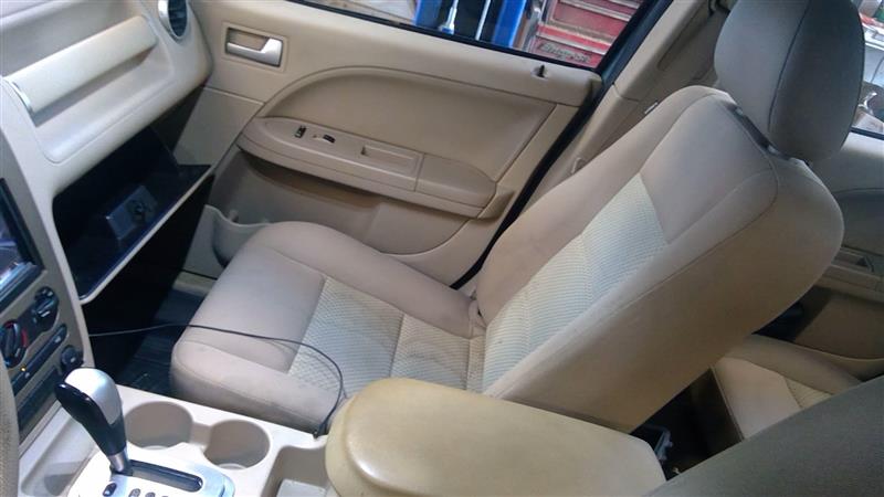 https://f005.backblazeb2.com/file/img-partshotlines-com/Inventory/NE71/Vehicle/12883_07.jpg