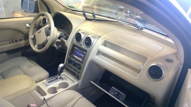 https://f005.backblazeb2.com/file/img-partshotlines-com/Inventory/NE71/Vehicle/12883_10.jpg