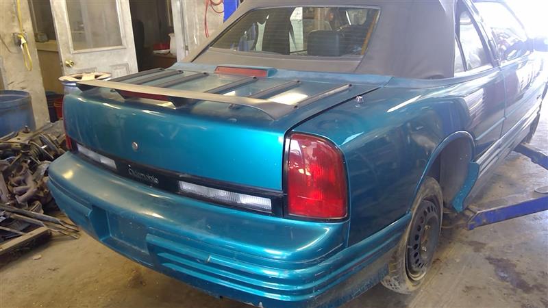https://f005.backblazeb2.com/file/img-partshotlines-com/Inventory/NE71/Vehicle/12975_12.jpg