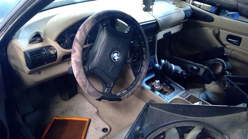 https://f005.backblazeb2.com/file/img-partshotlines-com/Inventory/NE71/Vehicle/13077_12.jpg